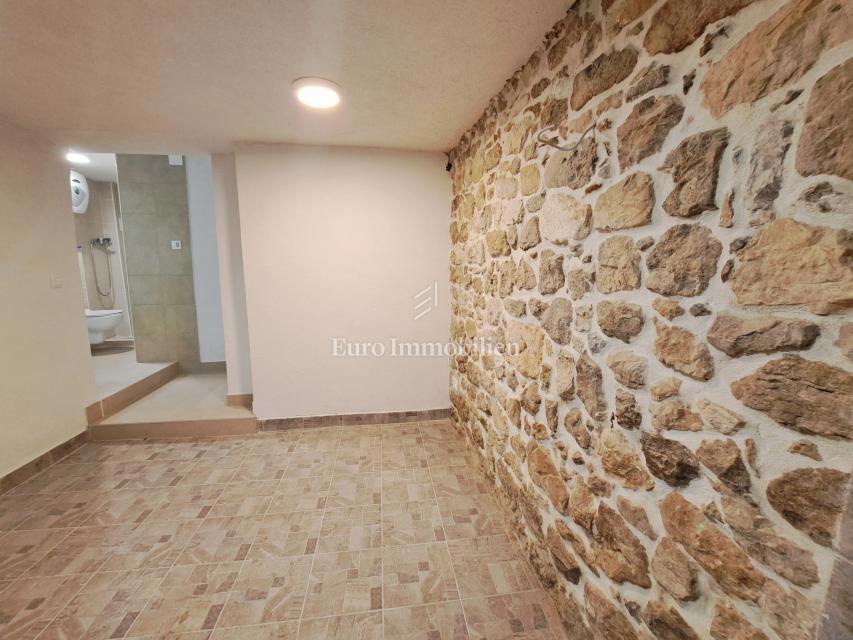 Città di Krk - casa in pietra ristrutturata nel centro città