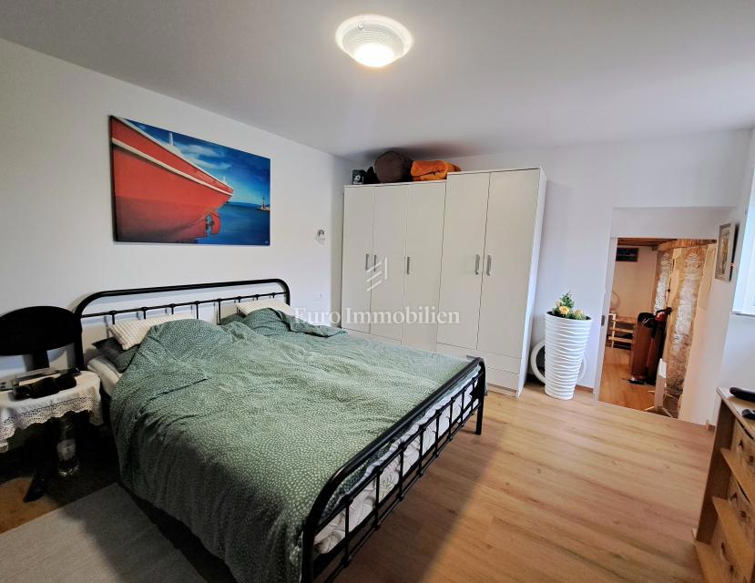 Città di Krk - casa in pietra ristrutturata nel centro città