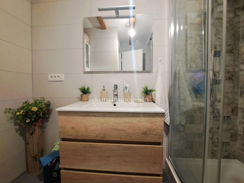 Città di Krk - casa in pietra ristrutturata nel centro città