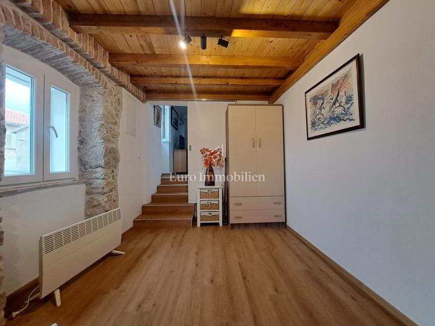 Città di Krk - casa in pietra ristrutturata nel centro città