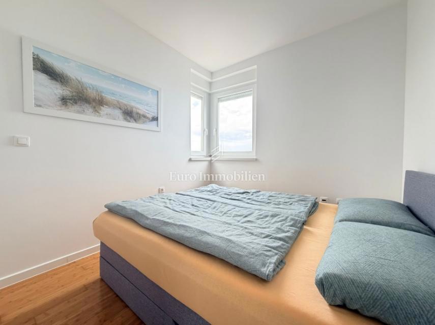 Novalja - appartamento con vista aperta, prima fila sul mare