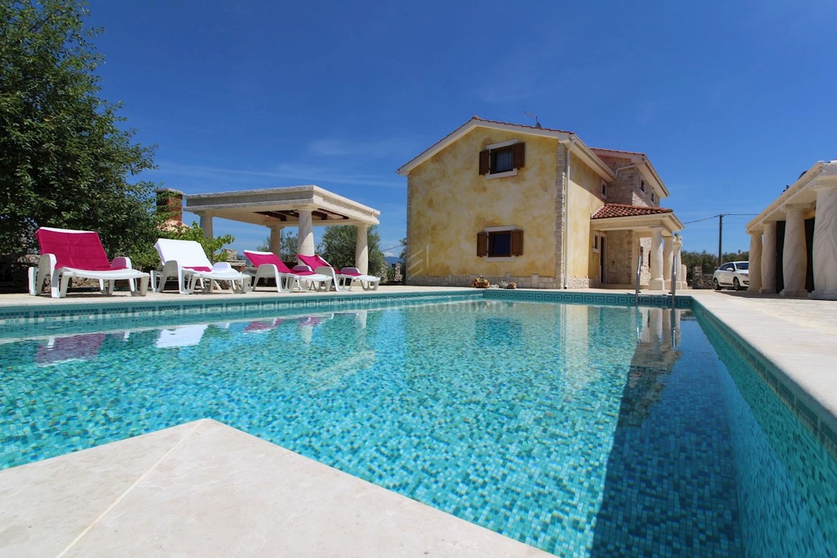 Unique mediterranean villa with pool on island Krk!