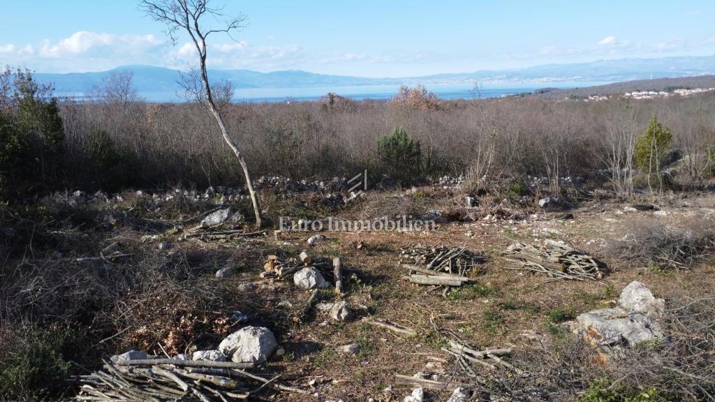 Terreno edificabile con vista mare