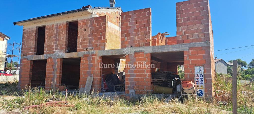 Casa semi-indipendente con piscina, nuova costruzione Vrbnik-dintorni