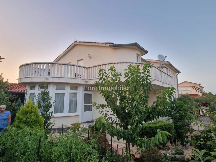 Villa indipendente in stile americano - Vodice