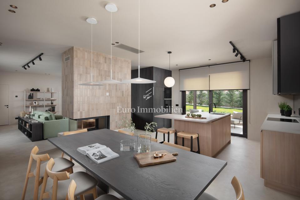 DINTORNI DI VRSAR!!! Bellissima villa con piscina riscaldata e sauna
