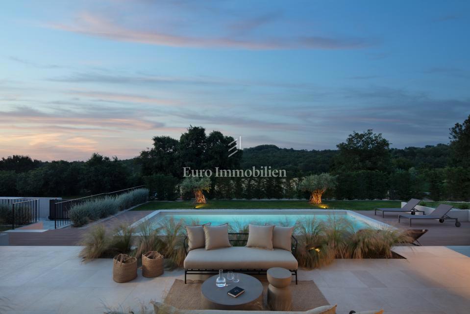 DINTORNI DI VRSAR!!! Bellissima villa con piscina riscaldata e sauna