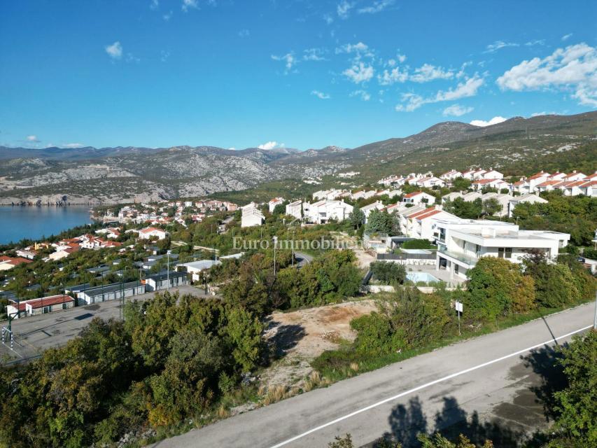 Klenovica, casa moderna con piscina