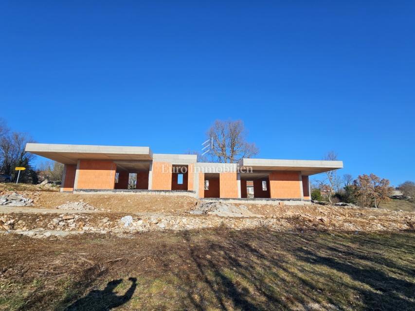 Istria - one-story house with swimming pool