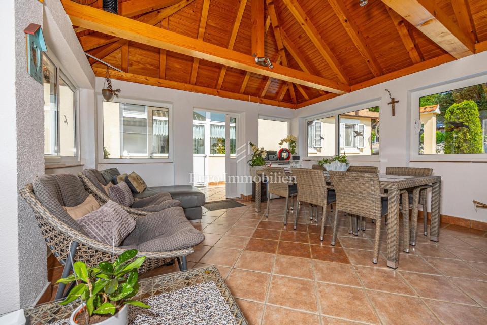 Casa con 4000 mq di terreno