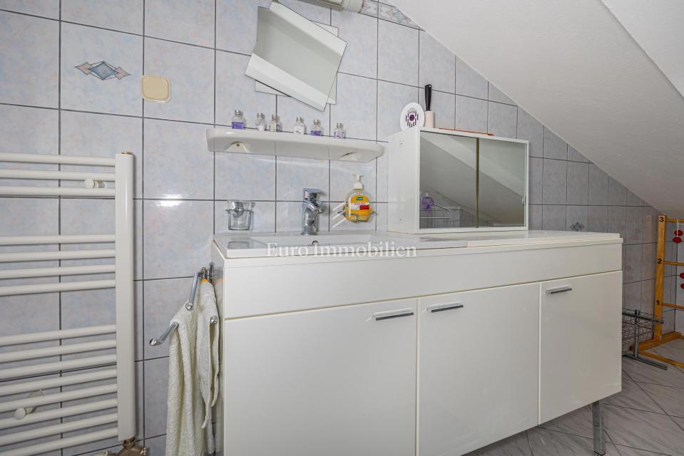 Casa con 4000 mq di terreno