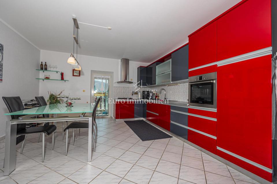 Casa con 4000 mq di terreno