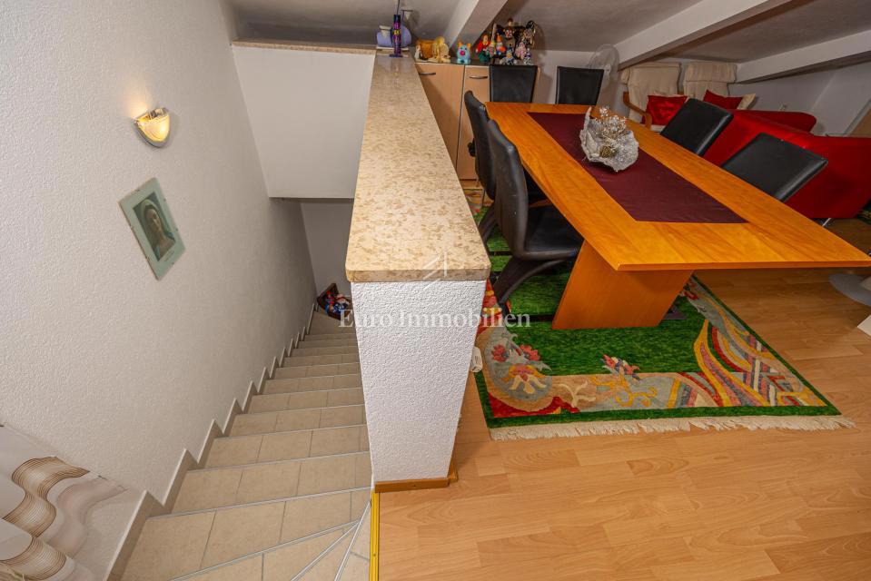 Casa con 4000 mq di terreno