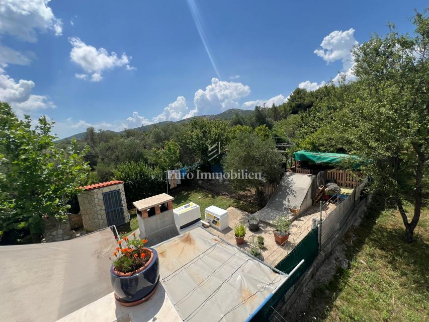 Pasman - casa con tre appartamenti