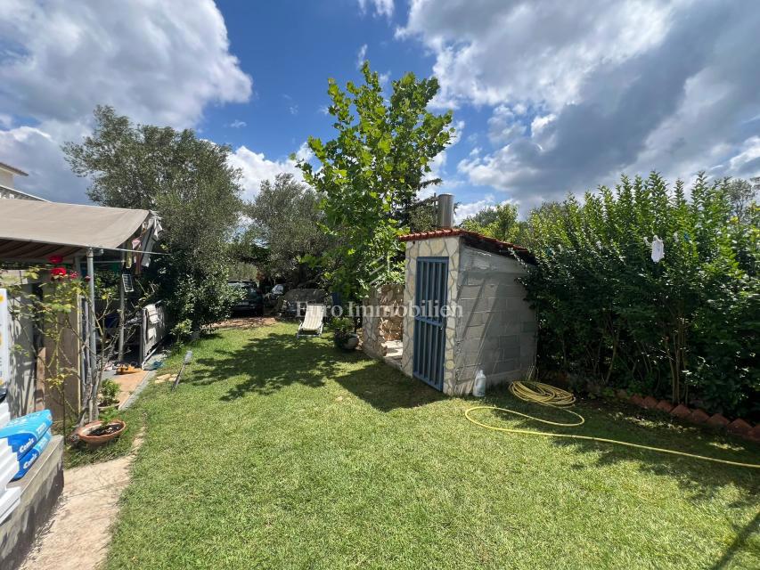 Pasman - casa con tre appartamenti