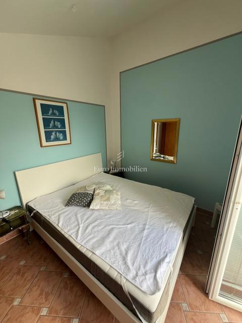 Pasman - casa con tre appartamenti