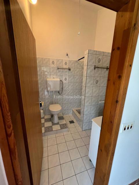 Pasman - casa con tre appartamenti