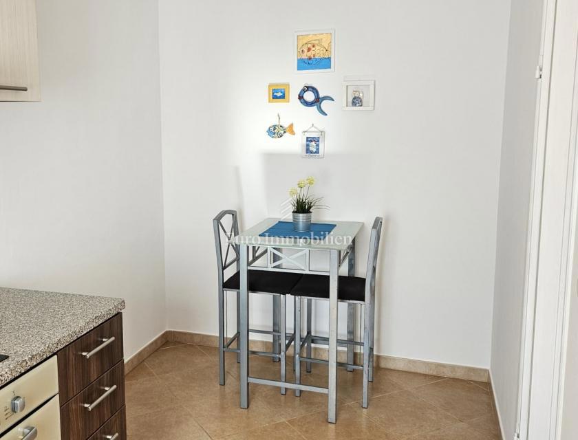 Appartamento al 1° piano con 1 camera, immerso nel verde