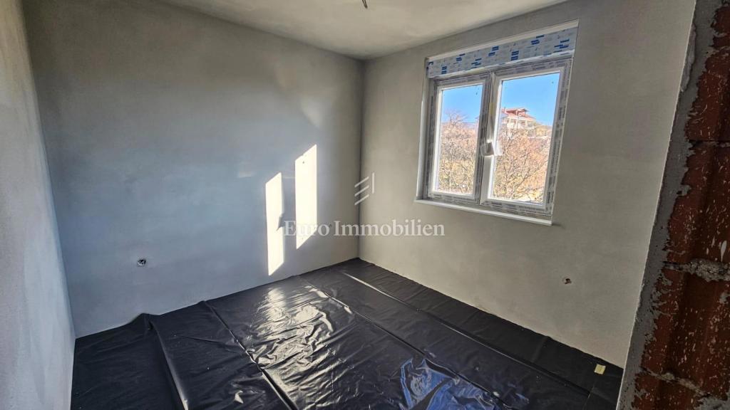 Novi Vinodolski - nuovo appartamento al piano terra