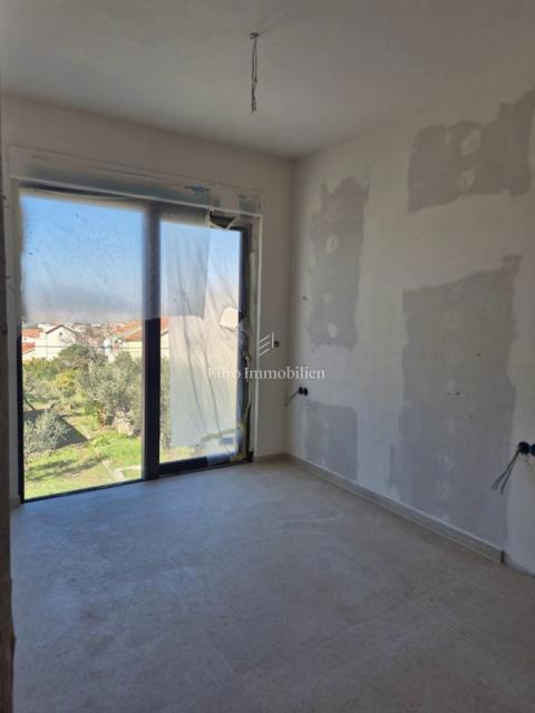 Murter - appartamento duplex con jacuzzi