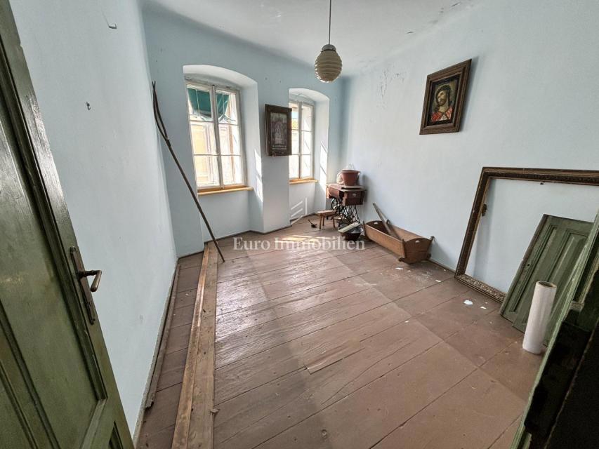 Selce - casa da ristrutturare, a 50m dal mare