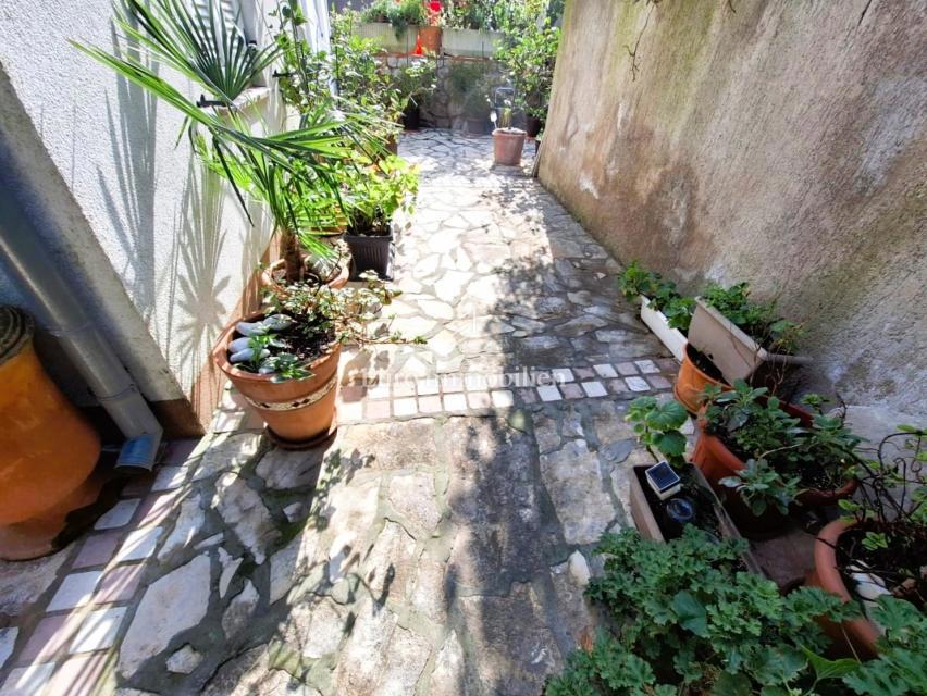 Appartamento al piano terra con 200 m2 di giardino!