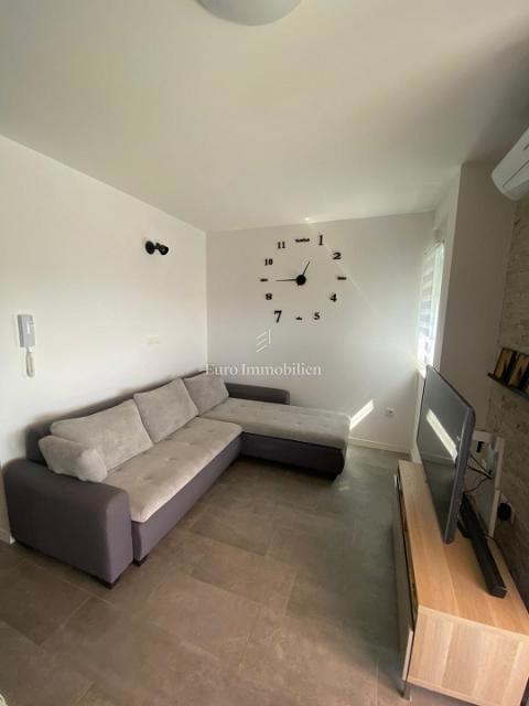 Appartamento con vista mare a Novalja