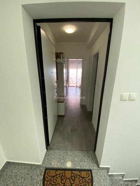 Appartamento con vista mare a Novalja