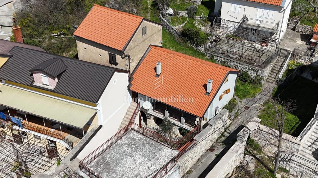 Tribalj - casa nell'entroterra di Crikvenica