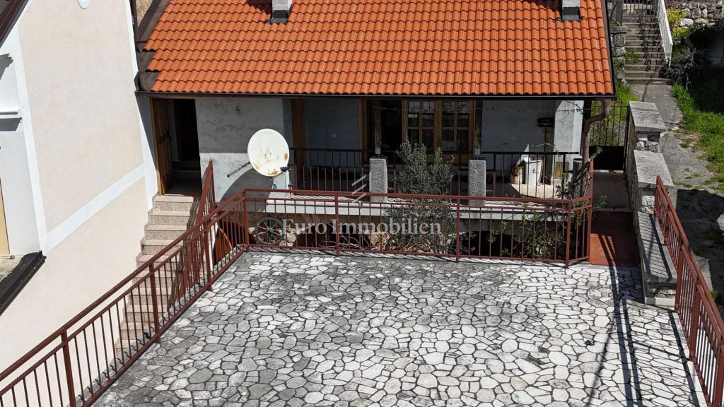 Tribalj - casa nell'entroterra di Crikvenica