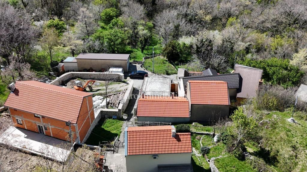 Tribalj - casa nell'entroterra di Crikvenica