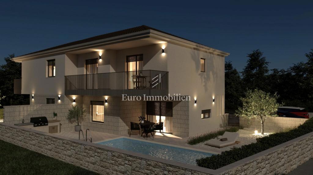 Moderna nuova casa con piscina, Malinska