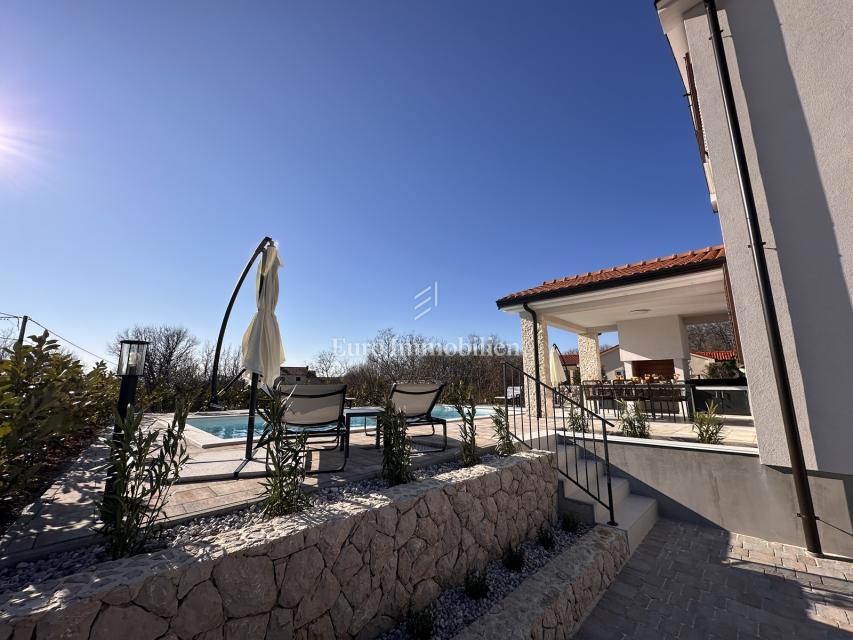 Isola di Krk - elegante villa di lusso con piscina