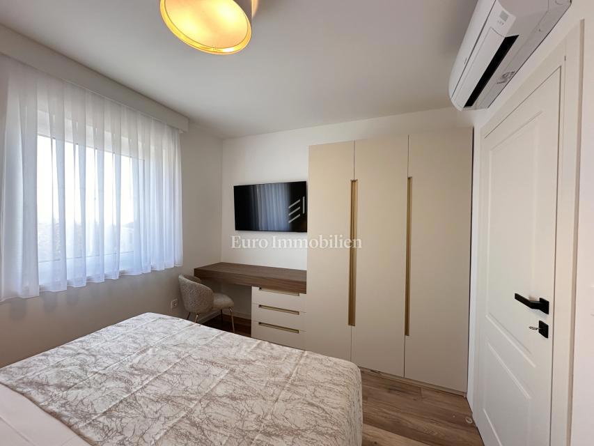 Isola di Krk - elegante villa di lusso con piscina