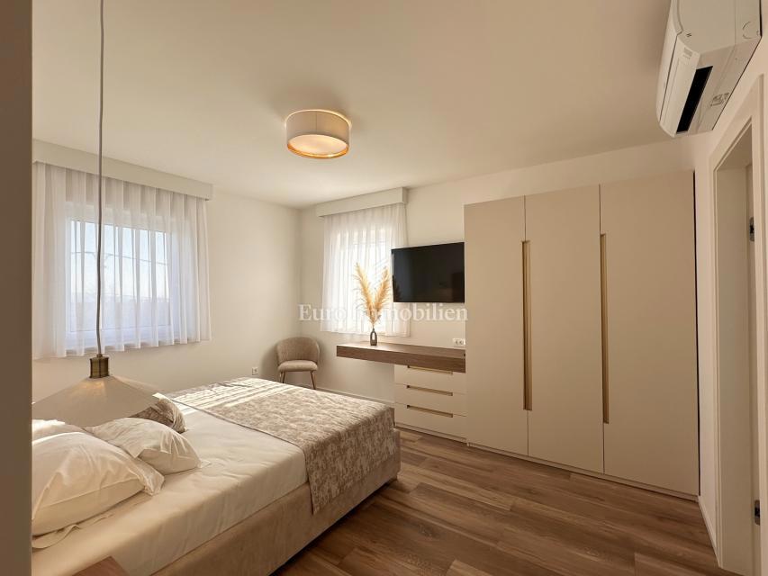 Isola di Krk - elegante villa di lusso con piscina