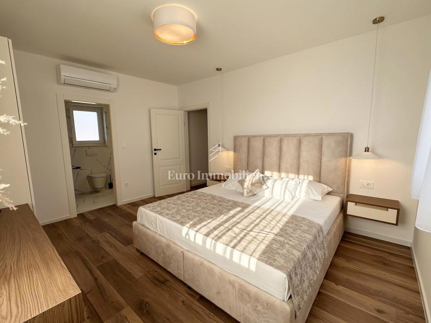 Isola di Krk - elegante villa di lusso con piscina