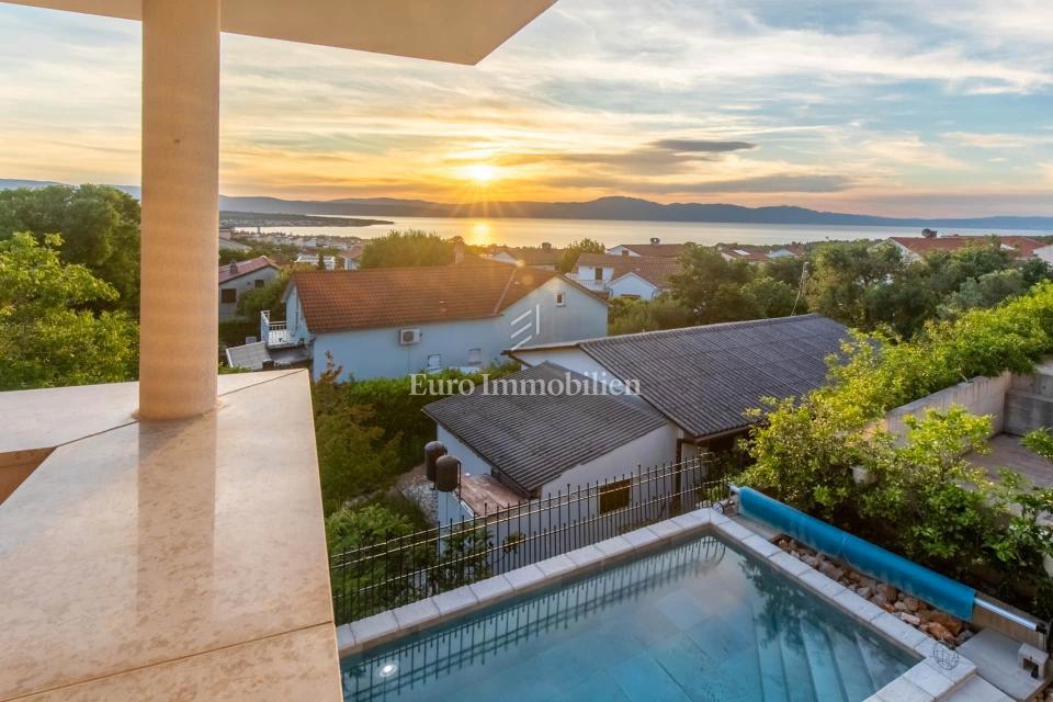 Malinska - casa con piscina e vista mare