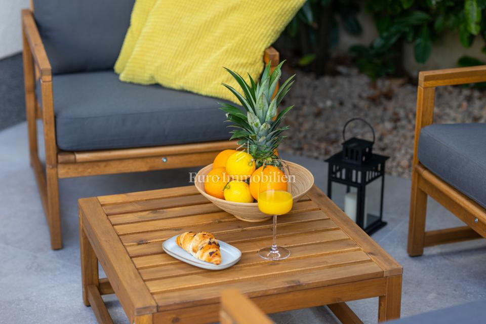 Casa con giardino e vista mare!