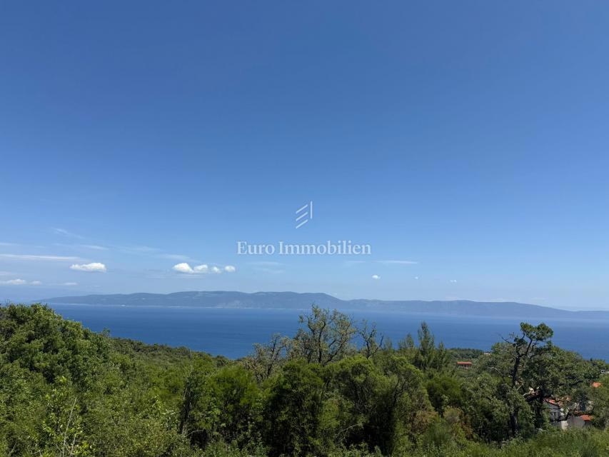 Raša - terreno edificabile con vista mare