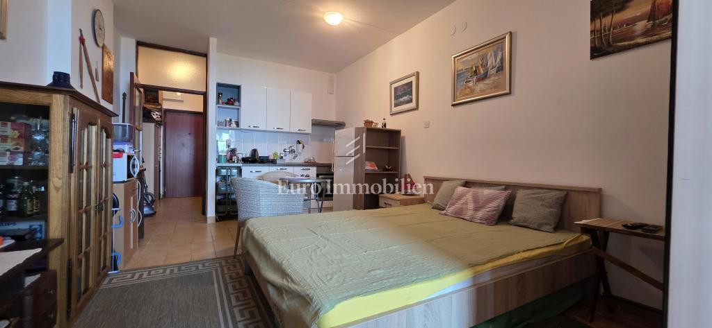 Novi Vinodolski - monolocale con vista mare