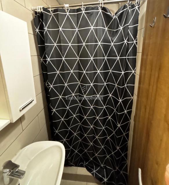 Vrsi, Zara - casa ad un piano ristrutturata