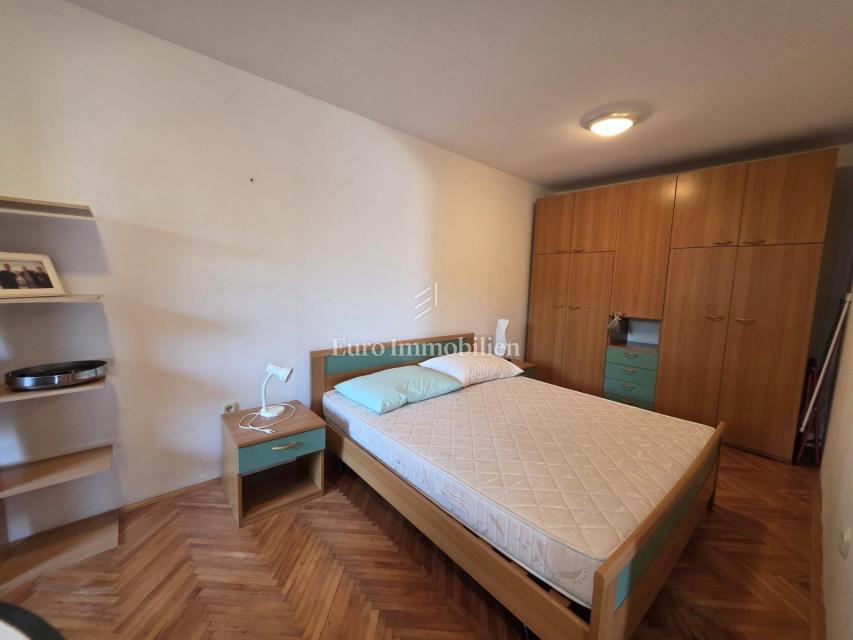 Proprietà con più unità abitative, a 50 m dal mare