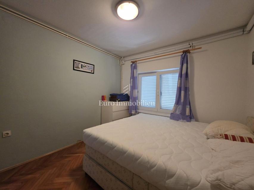 Proprietà con più unità abitative, a 50 m dal mare