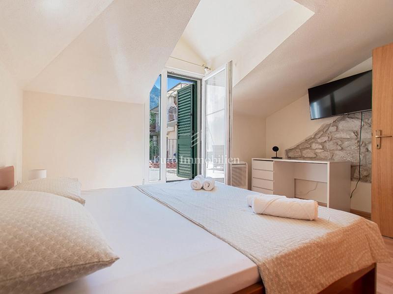 Trilocale nel centro di Macarsca, a 100 m dal mare