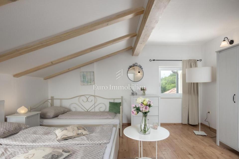 Bribir, Casa vacanze con piscina