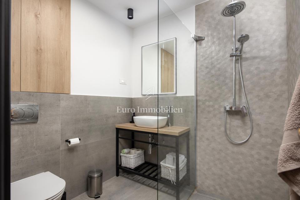 Bribir, Casa vacanze con piscina