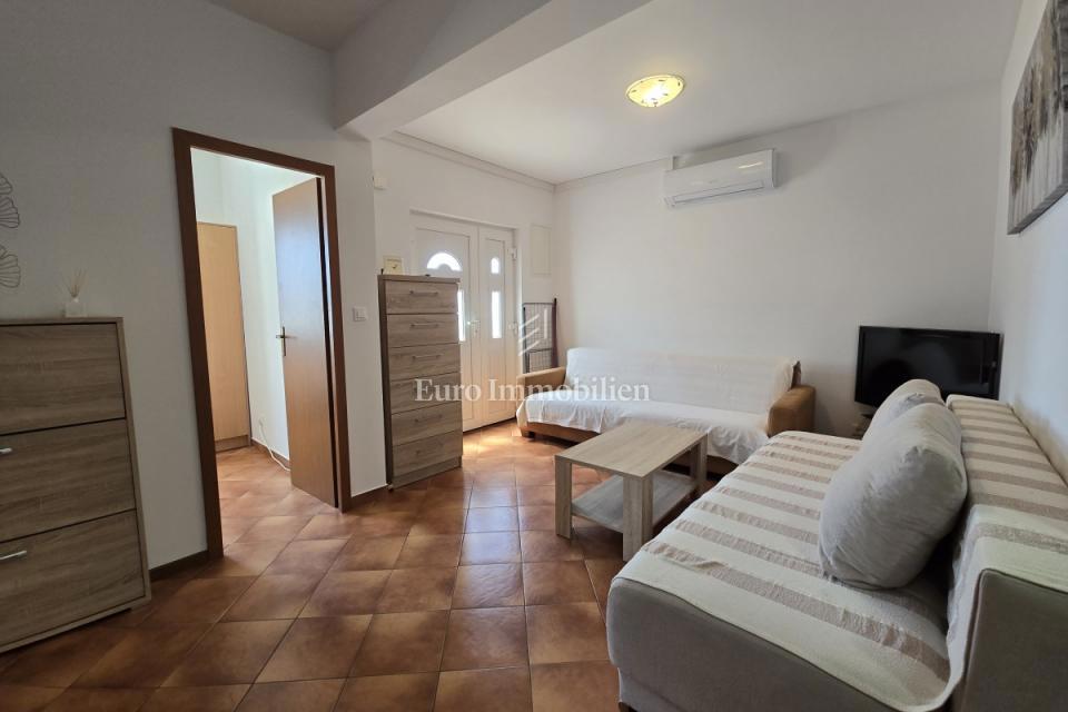 Appartamento con due camere da letto e vista mare