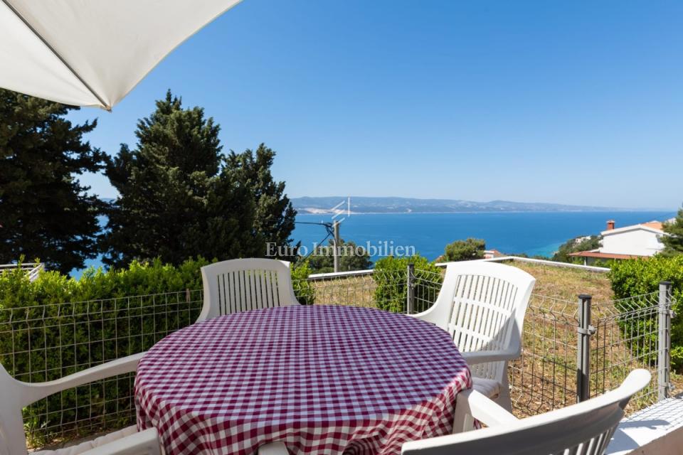 Appartamento con due camere da letto e vista mare