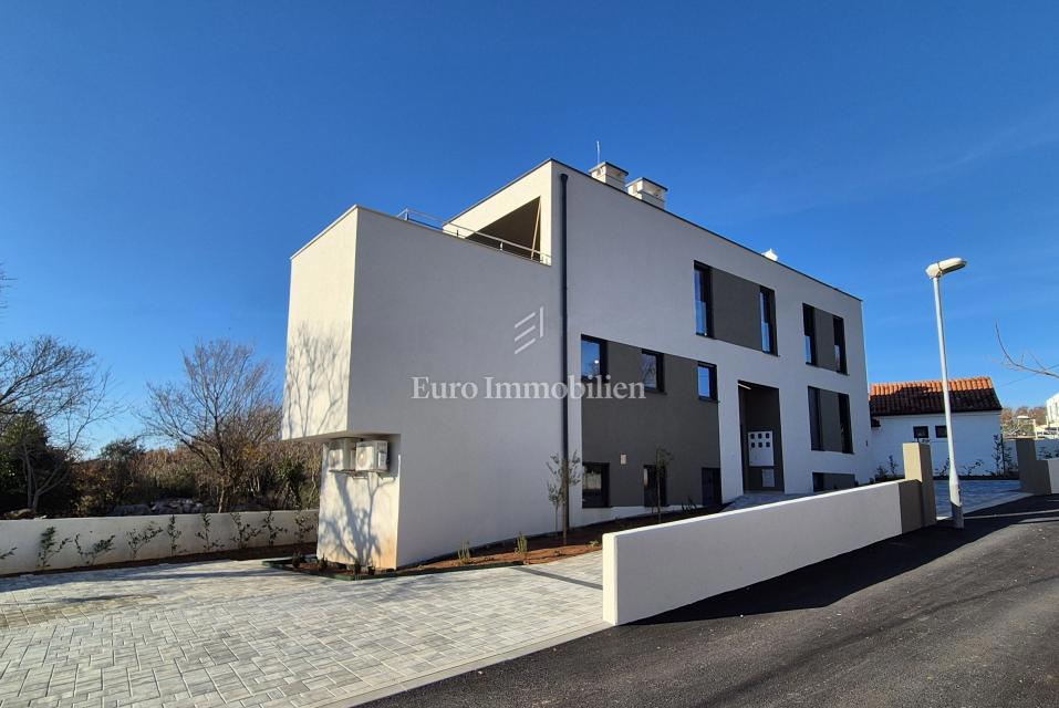 Appartamento in un nuovo edificio con vista mare