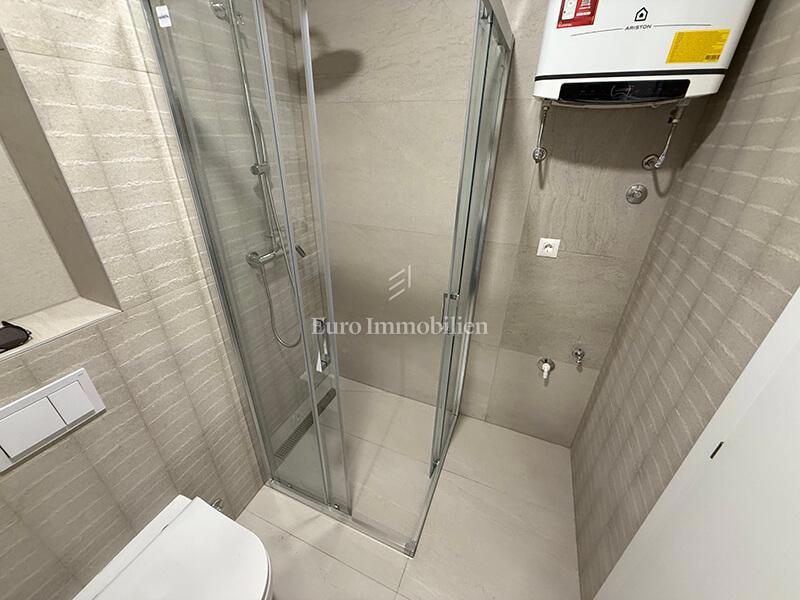 Monolocale nuovo con vista mare